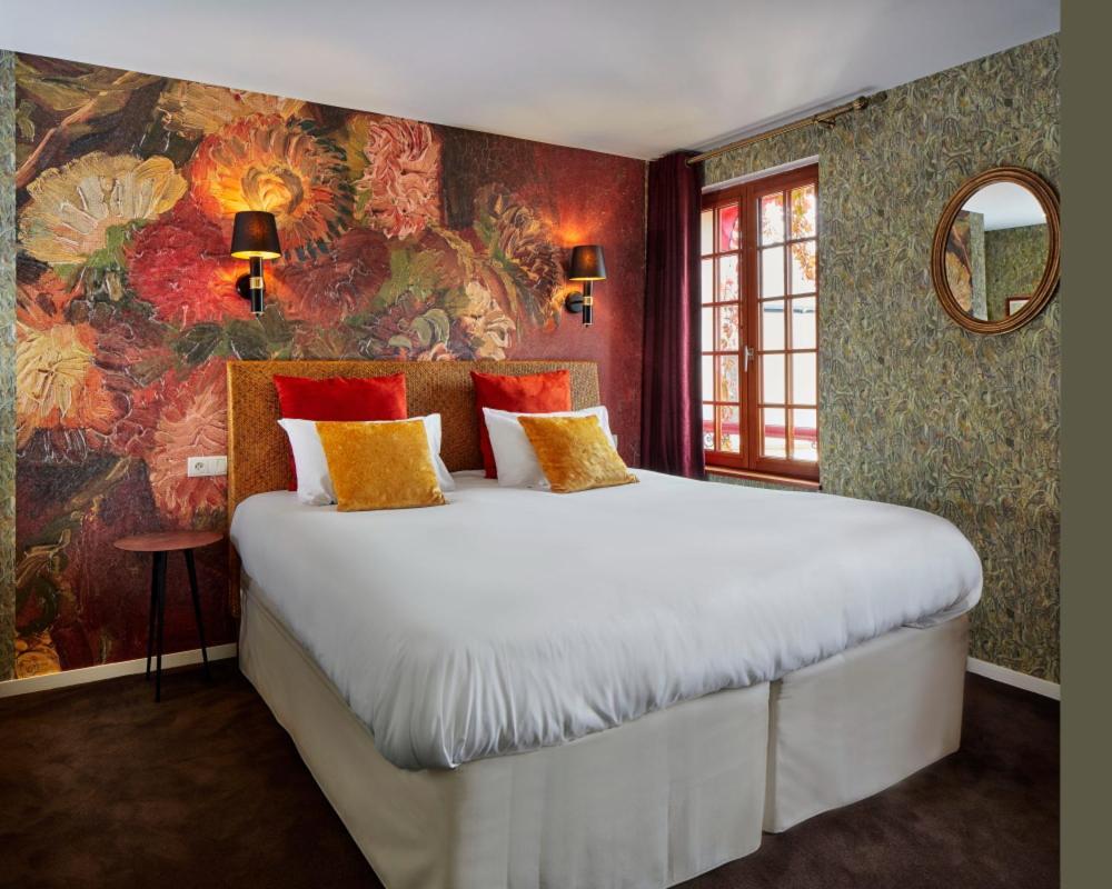 Logis Hotel Les Fuchsias Saint-Vaast-la-Hougue Eksteriør bilde